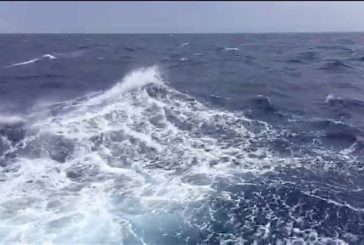 SBARCATI NELLA NOTTE A LAMPEDUSA 27 MIGRANTI, 8 SONO BAMBINI