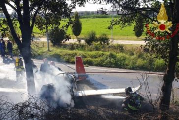 ULTRALEGGERO PRECIPITA A BERGAMO, UN MORTO E TRE FERITI