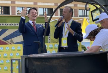 DAZI USA, BERTINELLI INCONTRA CONTE "RISCHIO PER PARMIGIANO REGGIANO"