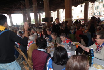 “Pranzo coi nonni”: torna l’appuntamento delle Contrade al Tartarugone