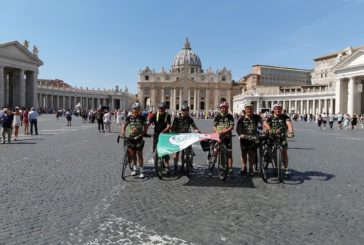 Sei ciclisti della Cerro Bike sulla Francigena da Montepulciano a Roma