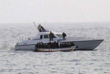 NUOVI SBARCHI A LAMPEDUSA, GIUNTI 53 MIGRANTI