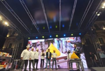 A CATANIA PREPARATO ARANCINO RECORD DA 32,7 CHILI