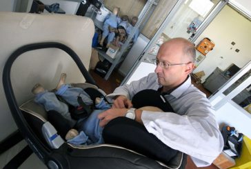 ARRIVA L'OBBLIGO DEI DISPOSITIVI ANTI-ABBANDONO PER I SEGGIOLINI AUTO