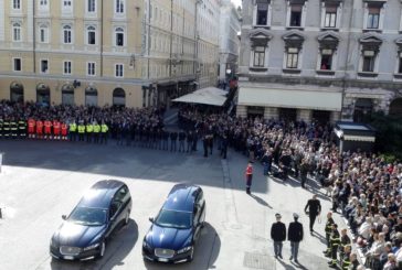 A TRIESTE I FUNERALI DEI DUE AGENTI UCCISI