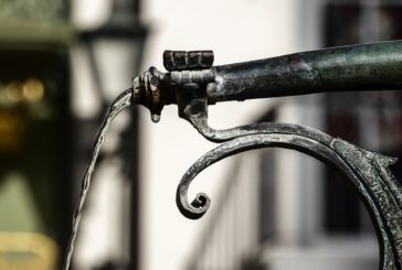 ACQUA, INVESTIMENTI IN CRESCITA MA IL SUD E' ANCORA INDIETRO