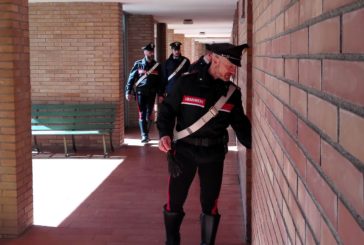 Colpito da malore in casa: 70enne salvato dai Carabinieri