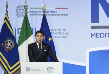 LIBIA, CONTE CHIUDE A INTERVENTO MILITARE E INVOCA IMPEGNO EUROPA