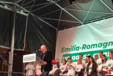 IN 10 MILA IN PIAZZA A BOLOGNA PER BONACCINI "PARTE UN VENTO DIVERSO"
