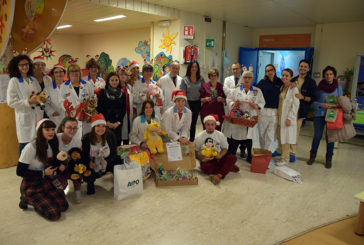Avo, scuola Tozzi e Contrada Castello portano doni ai piccoli della Pediatria
