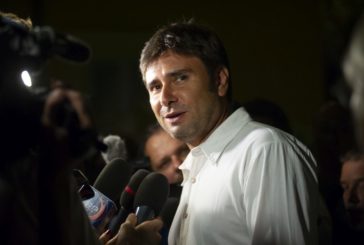 M5S, DI BATTISTA "PARAGONE UN VERO GRILLINO"