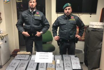IN AUTO CON 33 KG DI COCAINA, CORRIERE ARRESTATO A NAPOLI