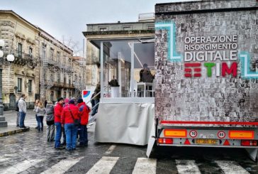 LEZIONI DI INTERNET, IL RISORGIMENTO DIGITALE DI TIM ARRIVA AD ACIREALE