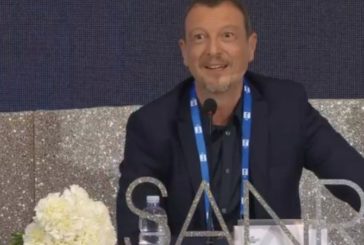 A Sanremo Amadeus scansa le polemiche, Fiorello sdrammatizza