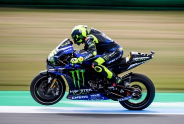 Presentata la nuova M1, Rossi "La Yamaha mi ha rispettato"