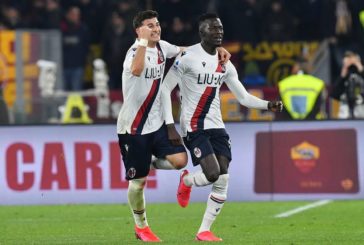 Roma ko in dieci, Bologna vince 3-2 all'Olimpico