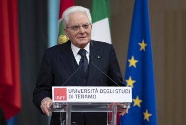 Mattarella "L'economia recuperi il rapporto con l'etica"