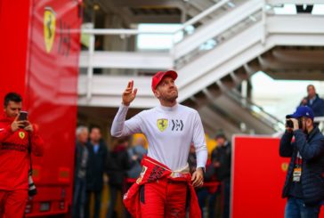 Vettel il piu' veloce nei test di Barcellona, problema per Hamilton