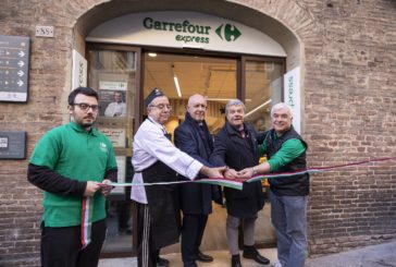Inaugurato il nuovo “Carrefour Express” nel cuore della città