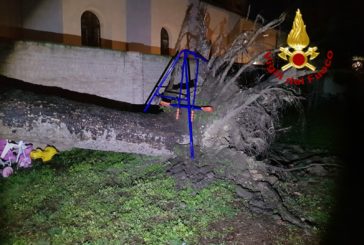 Vento forte: numerosi interventi dei Vigili del fuoco
