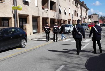Minacce e percosse ad una postina: uomo denunciato dai Carabinieri