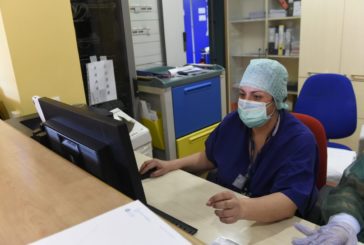 Coronavirus, Infermieri: "Da stato e regioni ringraziamenti di facciata"