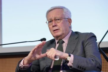 Tremonti "Serve un piano di difesa e ricostruzione nazionale"