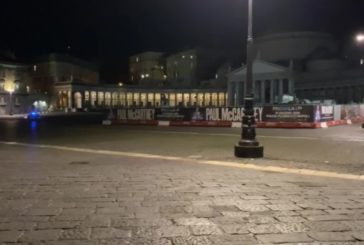 La notte di Napoli, deserta come non mai