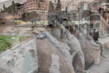 Gigi Proietti ai “nonni” d’Italia “Restiamo a casa”