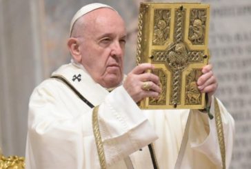 Papa "Conquistiamo diritto alla speranza, cessino guerre e aborti"