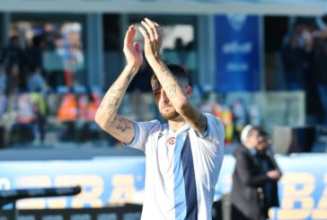 Acerbi "Il calcio e' contatto, due mesi in ritiro sarebbe assurdo"