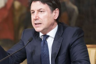 Conte "Nella fase 2 visita ai parenti, no spostamento tra regioni"