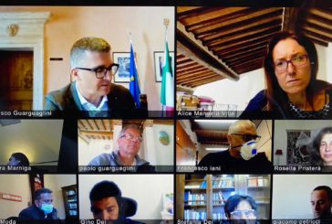 Quattro ore di consiglio comunale in digitale e in streaming