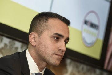 Di Maio "Basta cavalcare paure, politica trovi soluzioni"