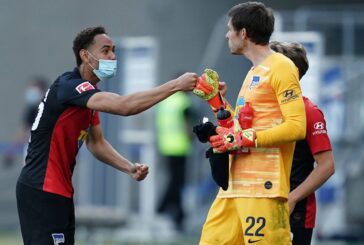 La Bundesliga riparte fra silenzi e mascherine, show Borussia Dortmund