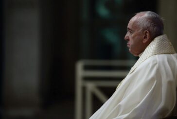 Messe con fedeli, Papa "Rispettate le norme"
