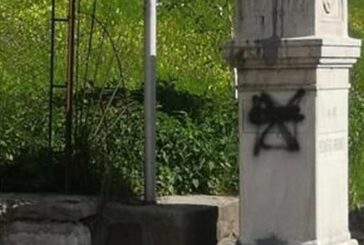 Atto vandalico al Brennero, Rubata bandiera e imbrattata scritta Italia