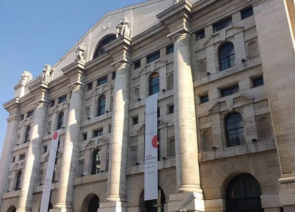 Mercati – Eurolistini a due velocità nel pomeriggio, Milano prosegue debole (-0,8%)
