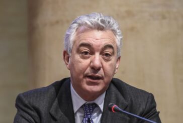 Coronavirus, piu' tamponi e possibile riduzione prezzo mascherine