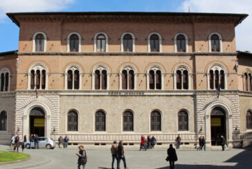 Poste: verso la normalità nell’attesa del proprio turno