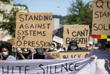 “Le nostre vite contano”: manifestazione di solidarietà per Floyd