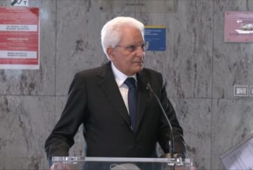 Stragi Bologna e Ustica, Mattarella: “Non si smarrisca mai la memoria”