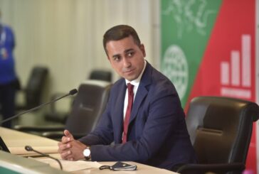 Di Maio "Sbarchi dalla Tunisia diminuiti ma non abbassare la guardia"