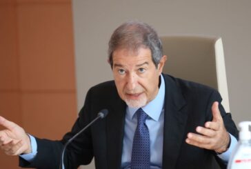 Immigrazione, Musumeci "Governo tace, ci rivolgeremo alla magistratura"