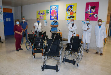 Ex-ferrovieri donano 8 carrozzine alla pediatria