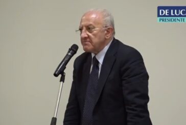 Scuola, De Luca “Nelle condizioni attuali non si può aprire”