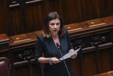 De Micheli "Alitalia non sarà per sempre di proprietà dello Stato"