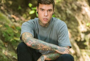 Fedez torna con il nuovo singolo "Bella storia"