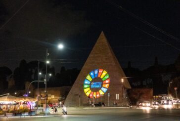 Acea illumina Piramide Cestia con obiettivi sviluppo sostenibile Onu