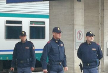 Siena: ubriaco infastidisce i passeggeri del treno